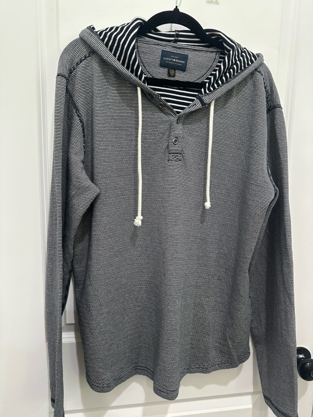 Lucky Brand Men's Striped Hooded Henley in Navy and White SZ L